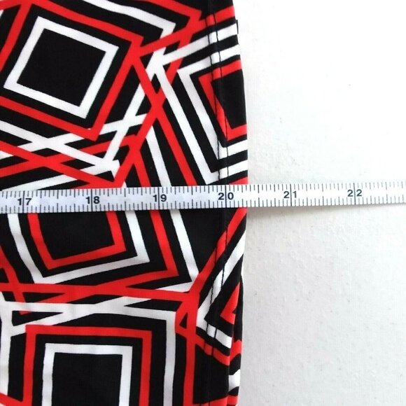 Inches Off Women's Geo Print Tankini Top - Picture 5 of 7